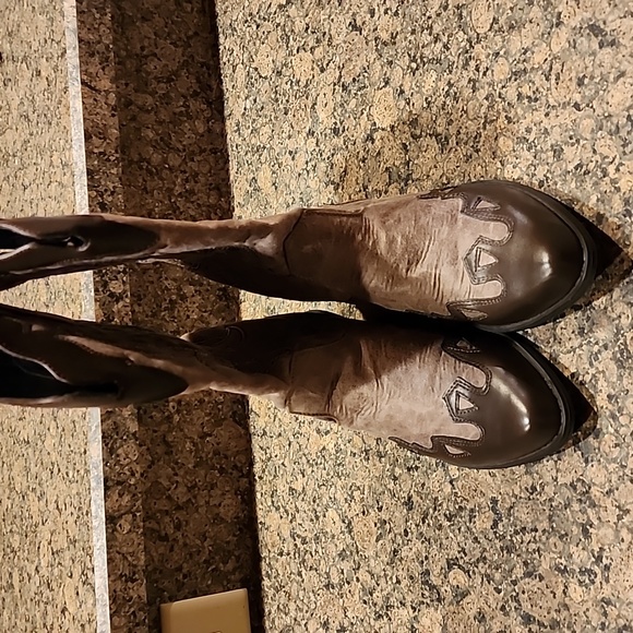 Dolce Mojo Moxy Cowboy Boots, Size 6.5 - Picture 3 of 10